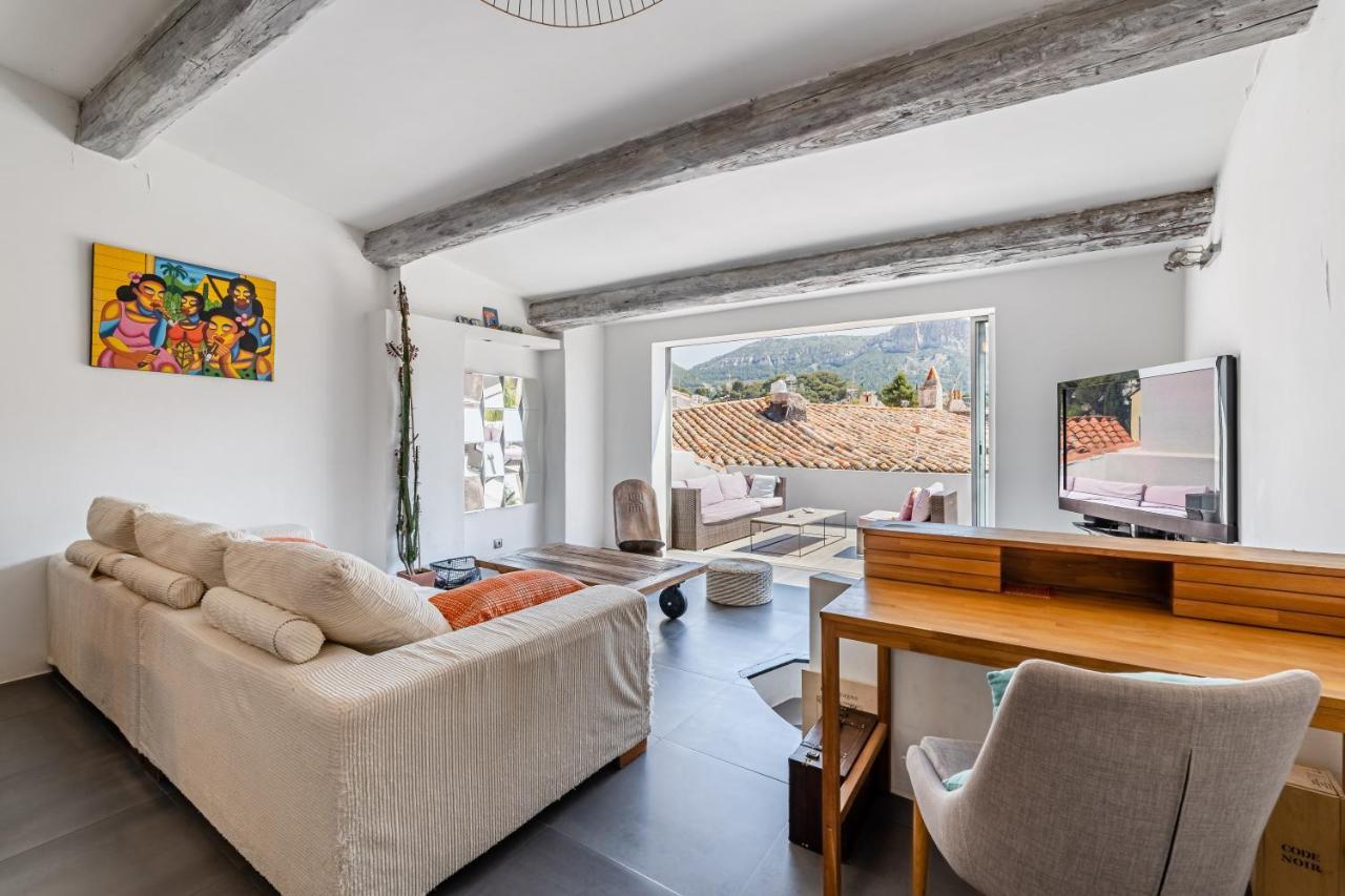Le Duplex Tropezienne Par Dodo-a-cassis Apartamento *