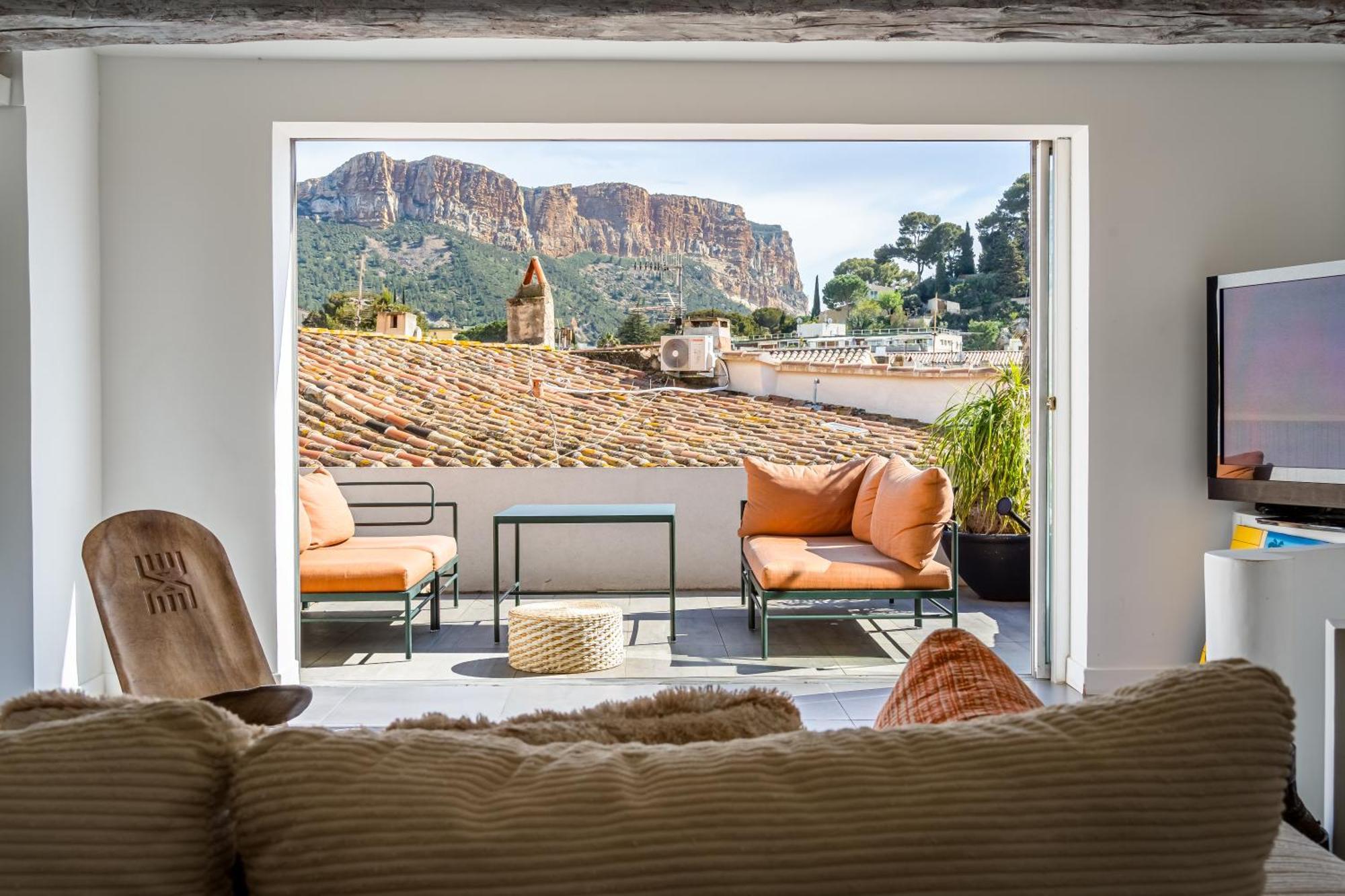 Le Duplex Tropezienne Par Dodo-a-cassis * Cassis